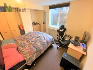 Photo 16- click for photo gallery